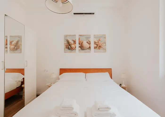 Casa Reli - Design 2br In Furio Camillo Appartement *