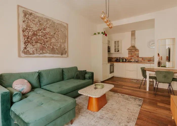 Casa Reli - Design 2br In Furio Camillo